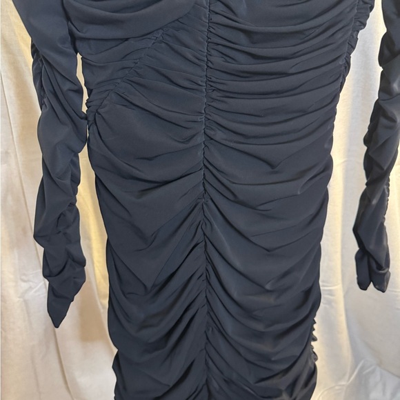 Halston Gwen Black Ruched Stretch Jersey Bodycon Long Sleeve Dress SZ 4 NWT - Picture 10 of 10